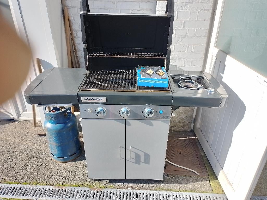 BBQ voor op de camping op gas, Ophalen, Zo goed als nieuw, Campingaz