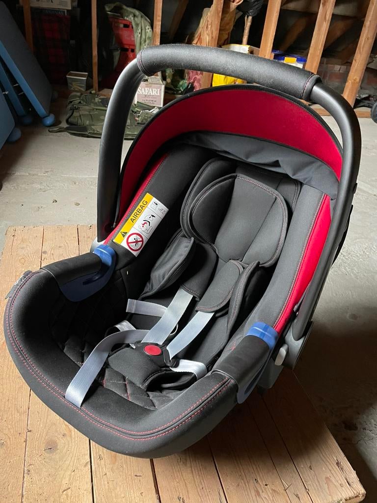 Audi maxi cosi met isofix onderstel, Ophalen, Zo goed als nieuw, Overige merken, Isofix
