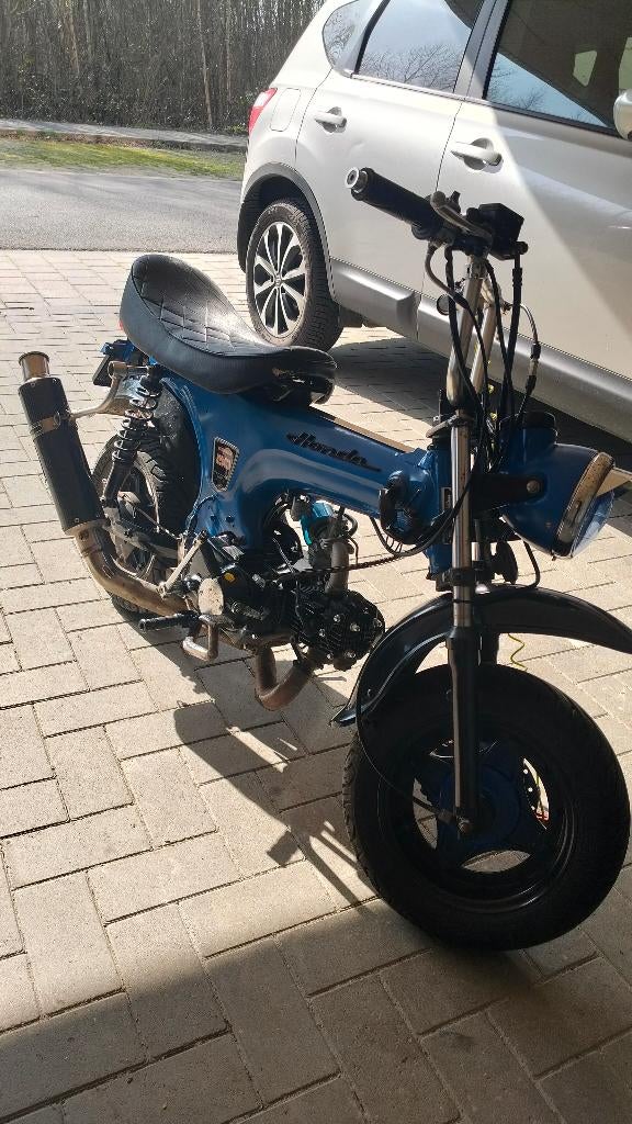 Zhenhua Honda Dax klasse A, Fietsen en Brommers, Ophalen