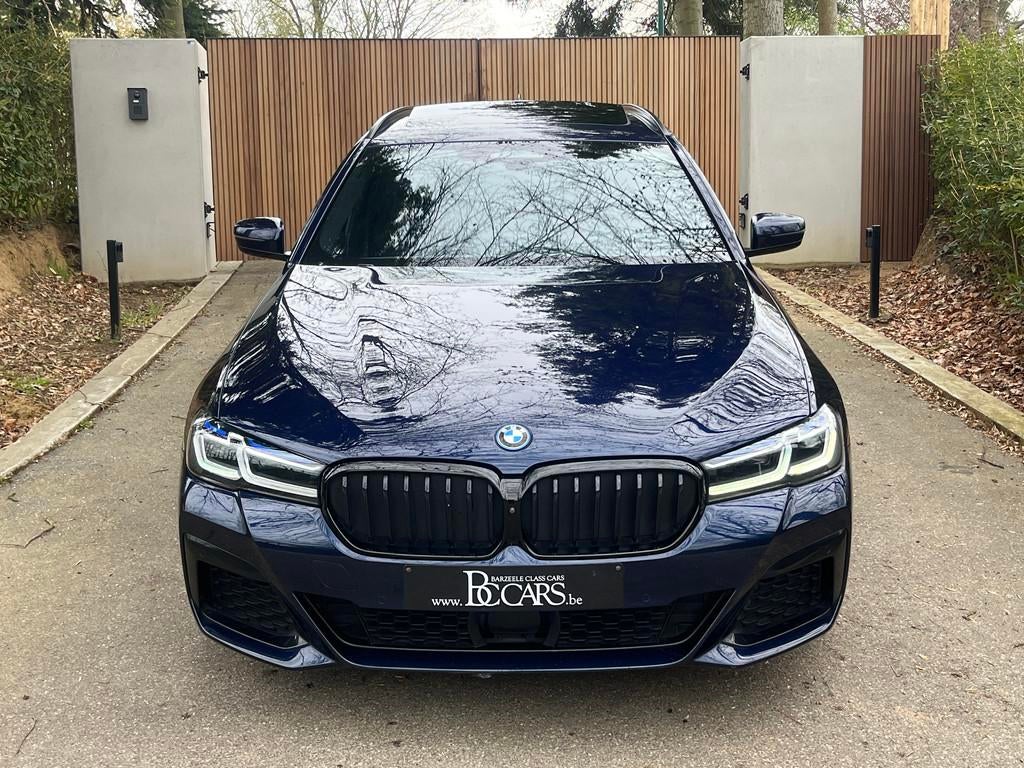 BMW 530 M-Pakket-Panodak-Cockpit Pro-Alcantara-Cam-19", Auto's, BMW, Automaat, 4 cilinders, Blauw, Leder