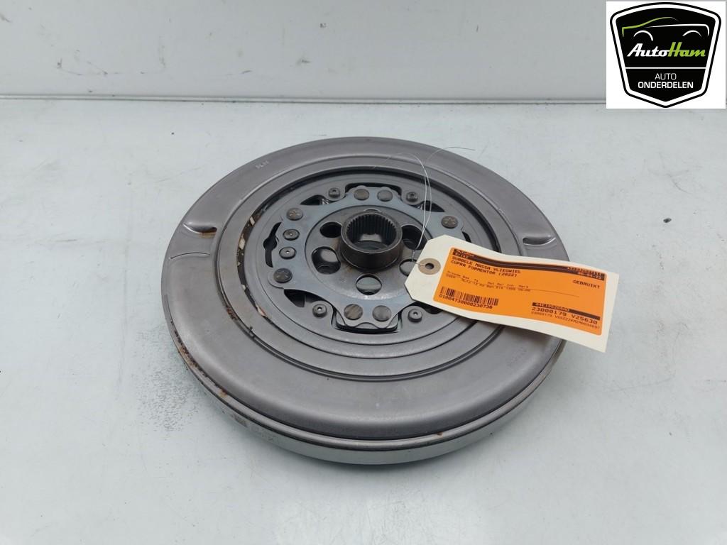 VOLANT MOTEUR BI-MASSE Cupra Formentor (01-2020/-), Dhr. J. Ham, Administratie@autoham.nl, Utilisé, Seat