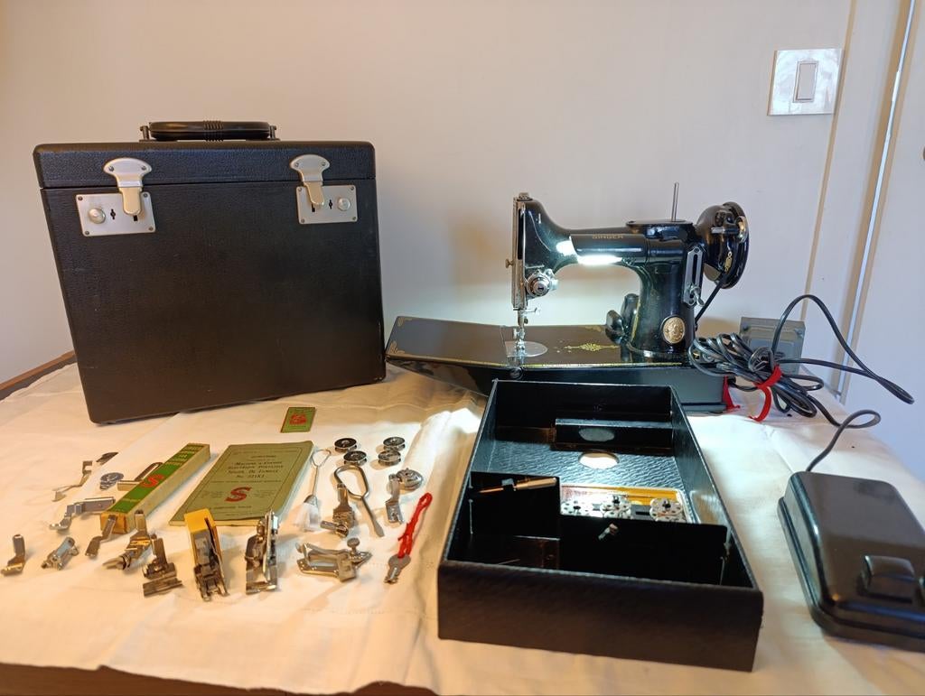 Singer featherweight poids plume 221, Enlèvement, Machine à coudre, Singer