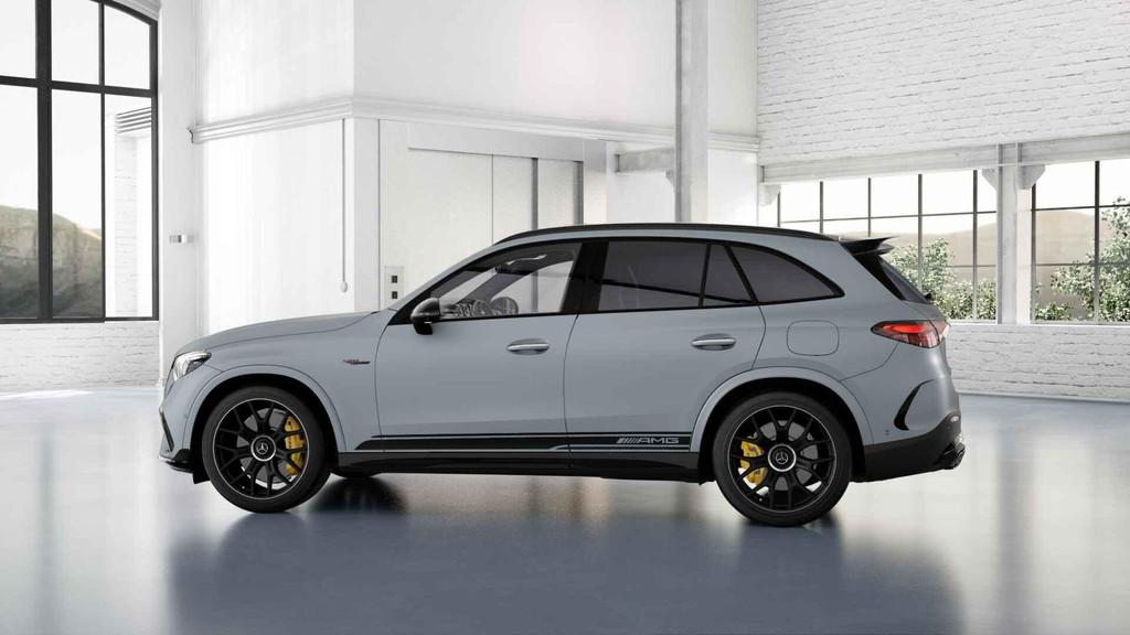 Mercedes-Benz Mercedes-AMG GLC-Klasse 63 S E PERFORM Night E, Automaat, 500 kW, Stof, Zwart