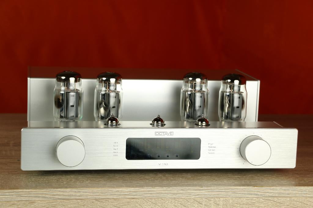 Octave V 110 / V110 TRADE.INRUIL. Zeer krachtige buizenamp!, Audio, Tv en Foto, Buizenversterker, Ophalen of Verzenden, Versterker