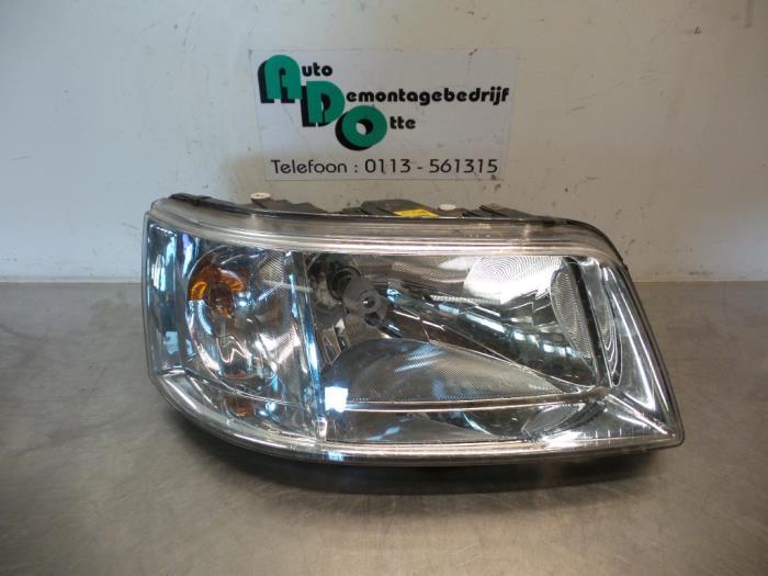 Phare droit d'un Volkswagen Transporter (Transporter 03-), -, 3 mois de garantie, Utilisé, -