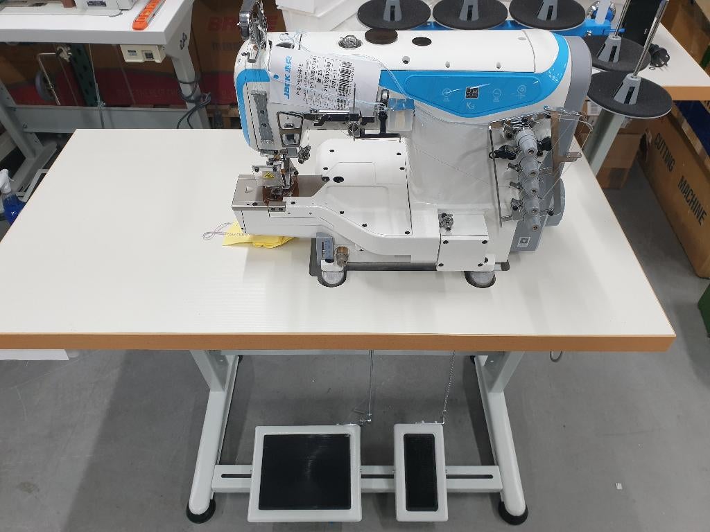 Jack K5-D Industriële Naaimachine – Bovendek Onderdek Nieuw, Hobby en Vrije tijd, Nieuw, Naaimachine, Industrieel, Ophalen