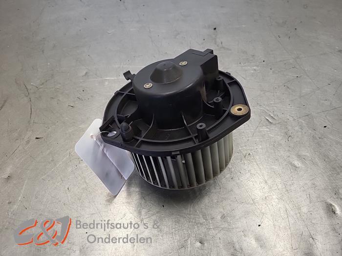 Moteur de ventilation chauffage d'un Iveco Daily, Autos : Pièces & Accessoires, -, 3 mois de garantie, Utilisé, Autres marques automobiles