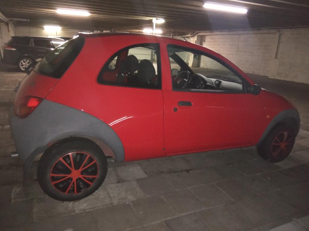 Ford Ka 2008    1.050€, Ophalen