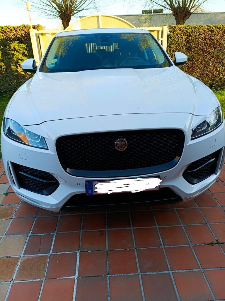 Jaguar F Pace R Sport Trans2020 105 000 km 2.0D Euro 6, Autos, Jaguar, Particulier, F-Pace, ABS, Caméra de recul, Airbags, Air conditionné