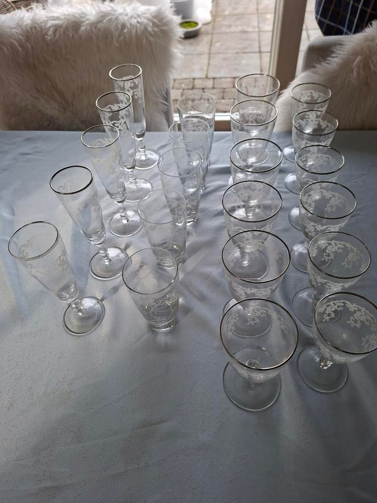 Glasservies, Ophalen