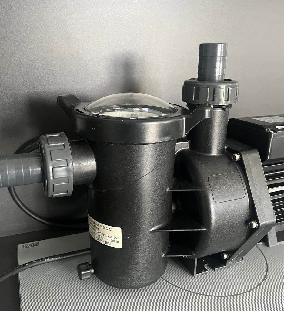 Pompe piscine 1 CV, Enlèvement ou Envoi, Comme neuf, Pompe