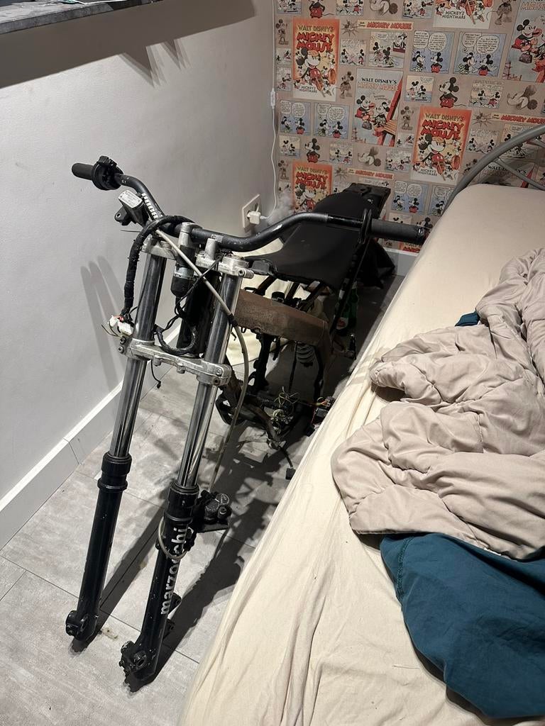 Aprilia sx 50 project, Enlèvement, Comme neuf