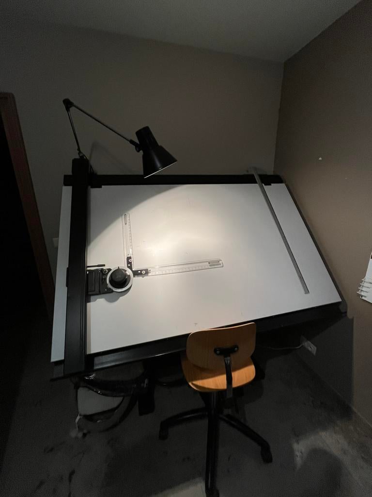 Tekentafel met stoel, perfecte staat., Ophalen, Zo goed als nieuw