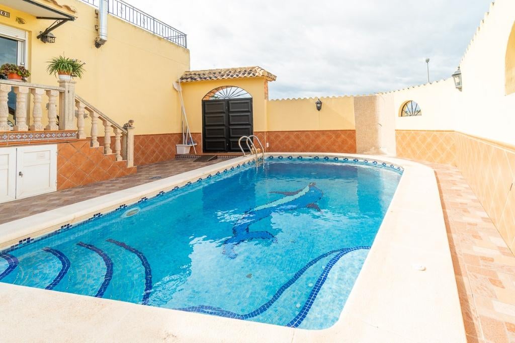 Maison de 5 chambres et piscine privée à vendre à Orihuela, Village, Maison d'habitation, Orihuela - Torremendo, 5 pièces