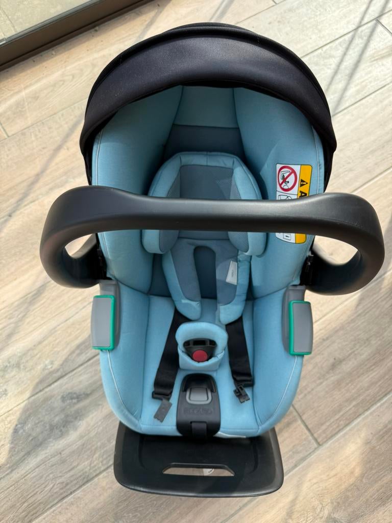 Recaro baby autostoel met Isofix base – ongevalvrij, Kinderen en Baby's, Autostoeltjes, Ophalen, Zo goed als nieuw, Isofix