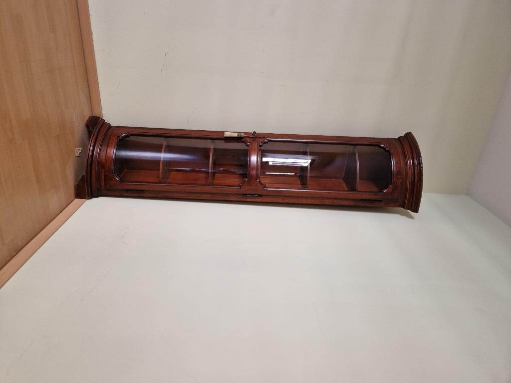 Eiken hoekkast, Ophalen