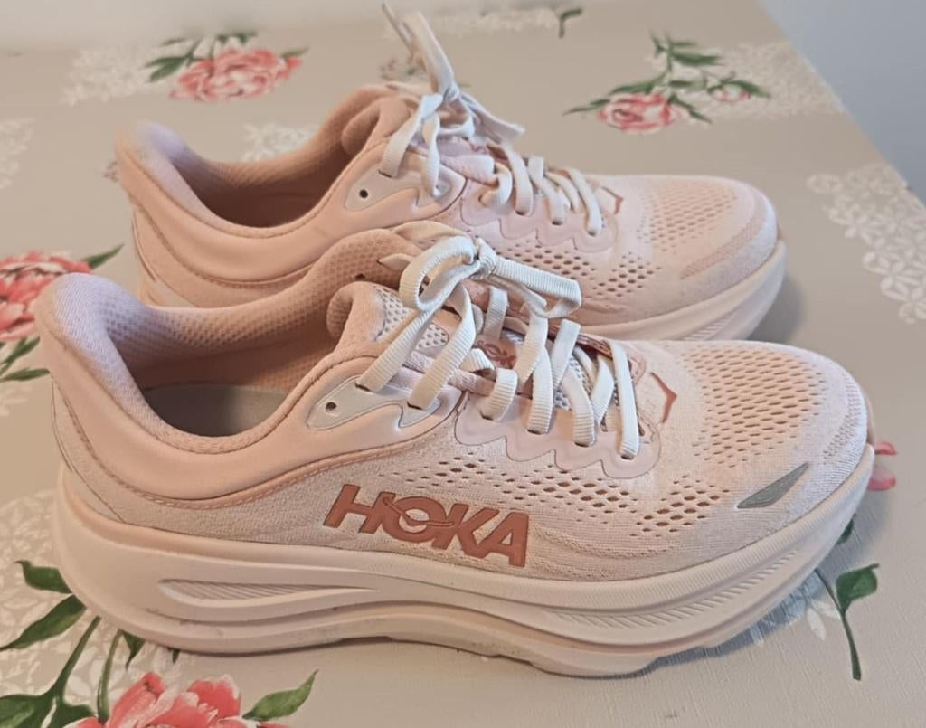 chaussures de course Hoka Bondi 9 de couleur rose, Neuf, Autres marques, Course à pied, Chaussures de course à pied