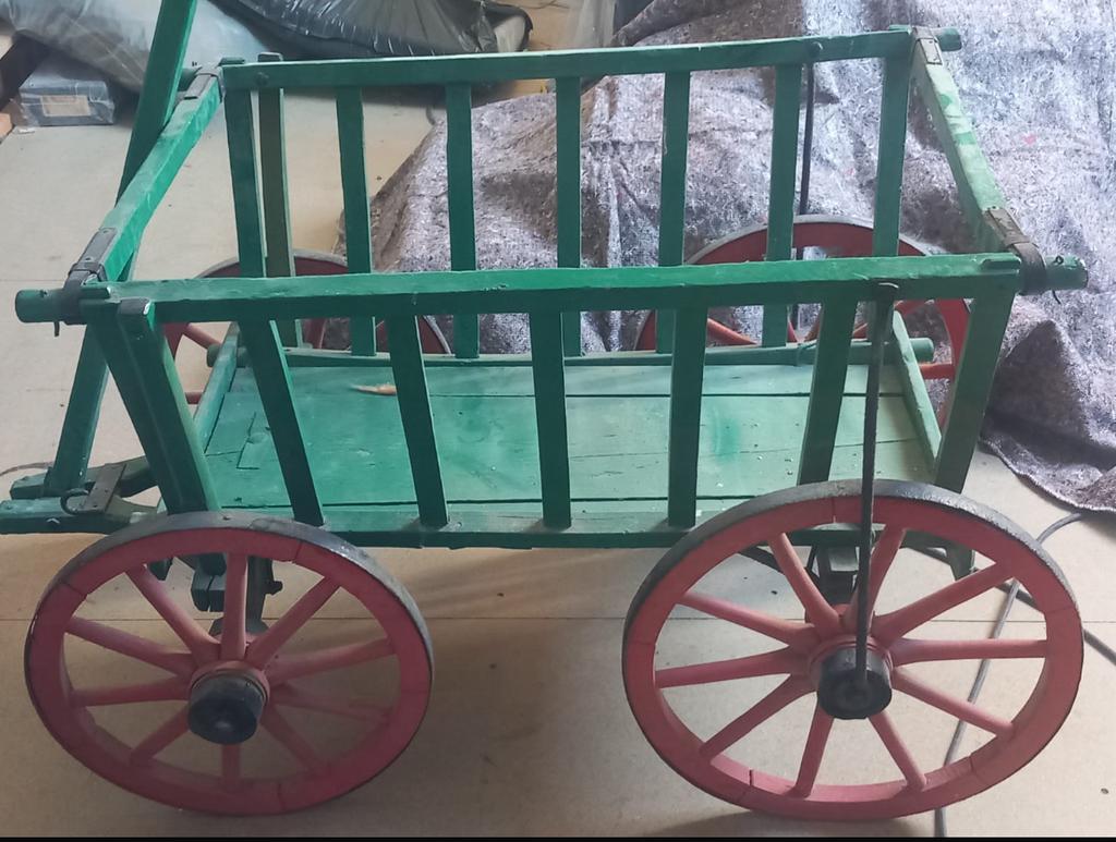 antieke houten handkar, Ophalen, Zo goed als nieuw