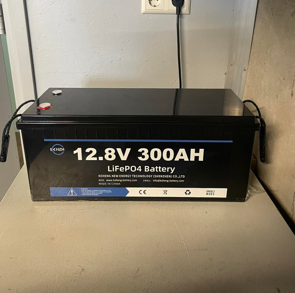 Batterie LiFePO4 12.8V 300Ah pour camping-car et camion, Entreprise