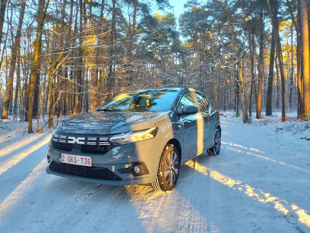 Dacia Sandero III Expression TCe 90 CVT, Auto's, Dacia, Stof, 5 deurs, Particulier, Zilver of Grijs