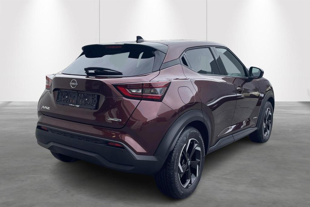 Nissan Juke 1.6 Hybrid 145 N-Connecta directiewagen 4000 kms, Auto's, Stof, Gebruikt, 750 kg, 4 cilinders