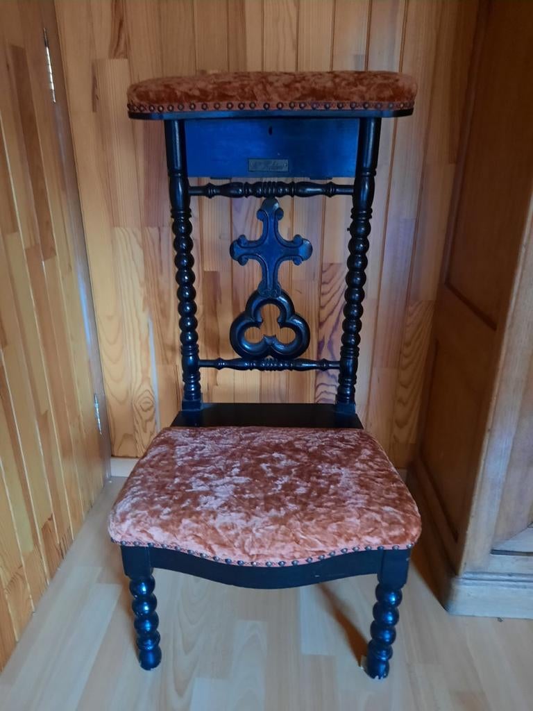 Chaise Prie Dieu, Antiquités & Art, Enlèvement