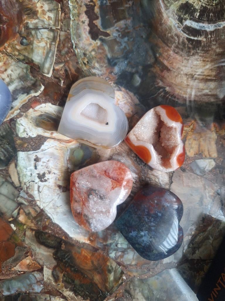 Coeur en pierre semi precieuse, Enlèvement ou Envoi, Comme neuf