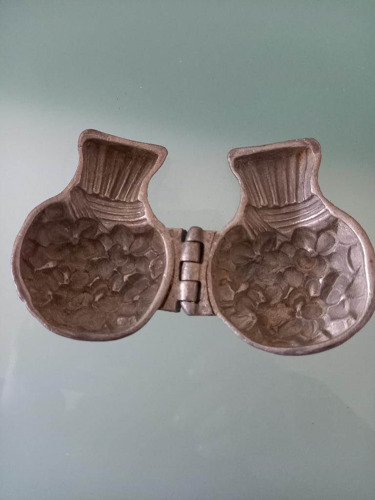 Moules à glaces, Enlèvement