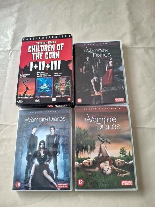 Dvds vampire diaries +childeren of the corn, Cd's en Dvd's, Ophalen of Verzenden, Zo goed als nieuw