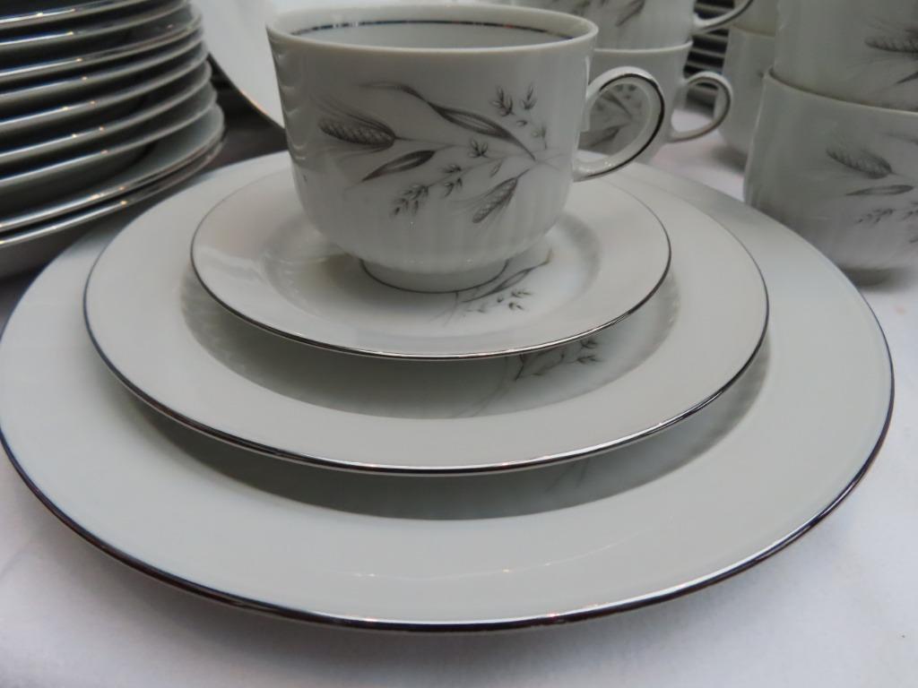 Vaisselle Bavaria WINTERLING MARKTLEUTHEN (72 PIÈCES), Service complet, Enlèvement ou Envoi, Comme neuf, Autres styles