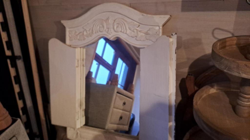 spiegel landelijk, Ophalen