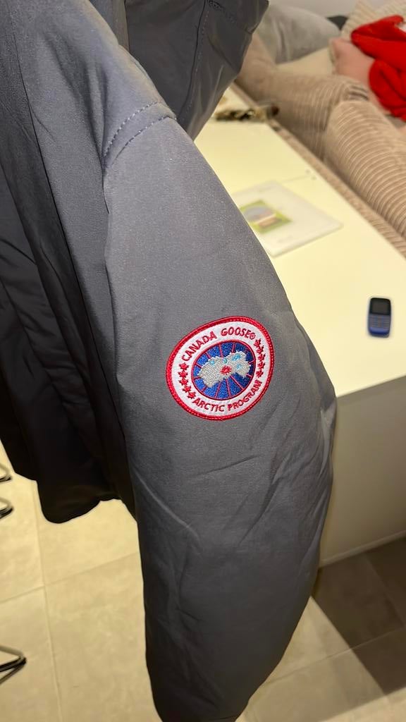 Canada goose jas, Gris, Enlèvement ou Envoi, Taille 48/50 (M), Canada goose