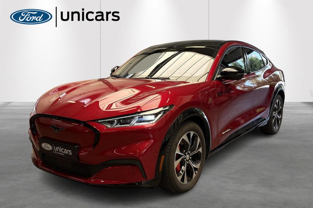 Ford Mustang Mach-E 99kWh 258kW Extended Range AWD 30000 KIL, Auto's, Automaat, Stof, Gebruikt, 540 km