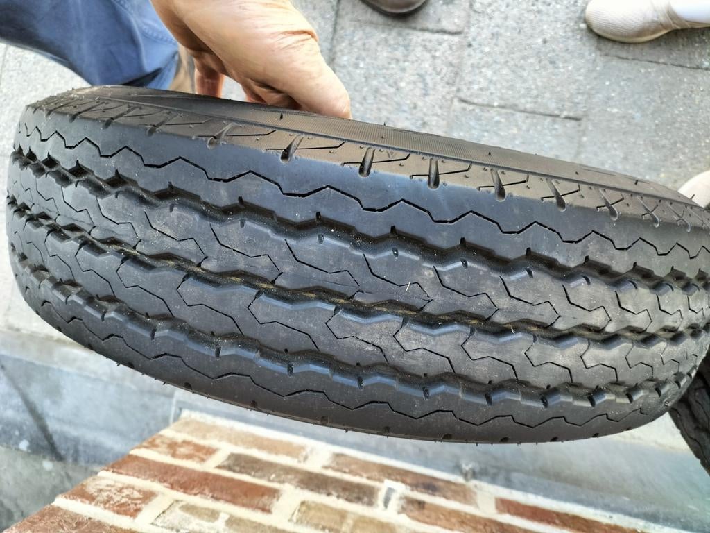 Verstevigde Banden voor caravan of aanhangwagen 8p.r, Ophalen, Band(en)