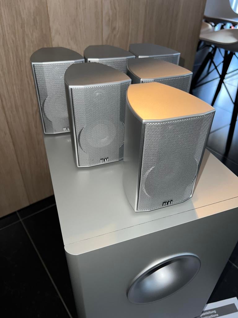 Elac 6.1 surround luidsprekers + subwoofer m, TV, Hi-fi & Vidéo, Autres marques, Ensemble surround complet, 60 à 120 watts, Comme neuf