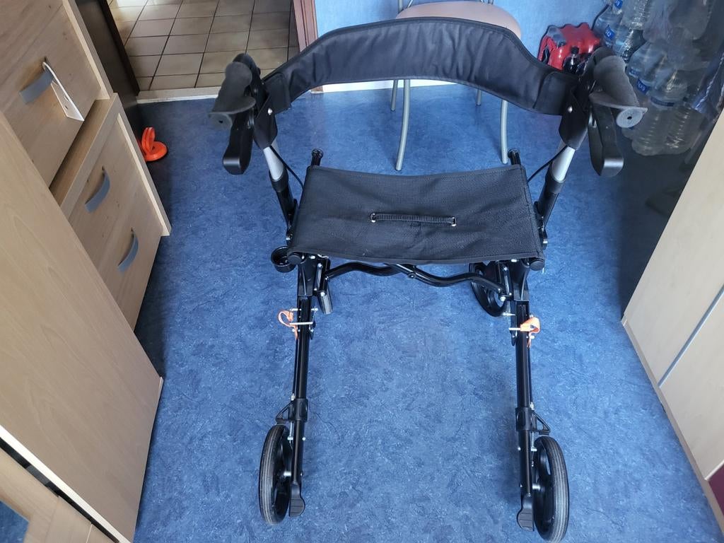 Rollator, Diversen, Rolstoelen, Ophalen