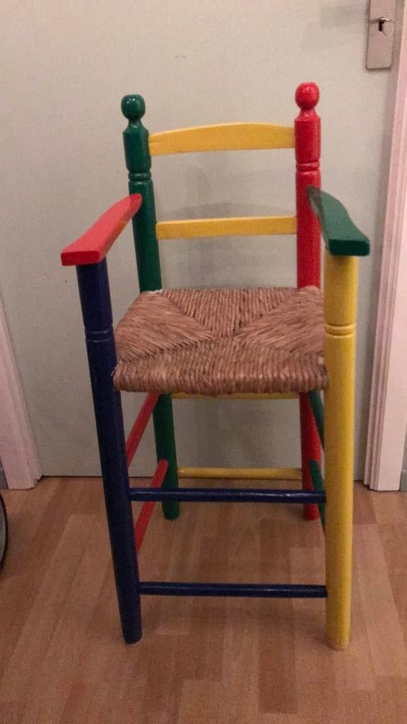 Chaise haute banc seventies eighties  vintage peinture, Enfants & Bébés, Chaises pour enfants, Comme neuf