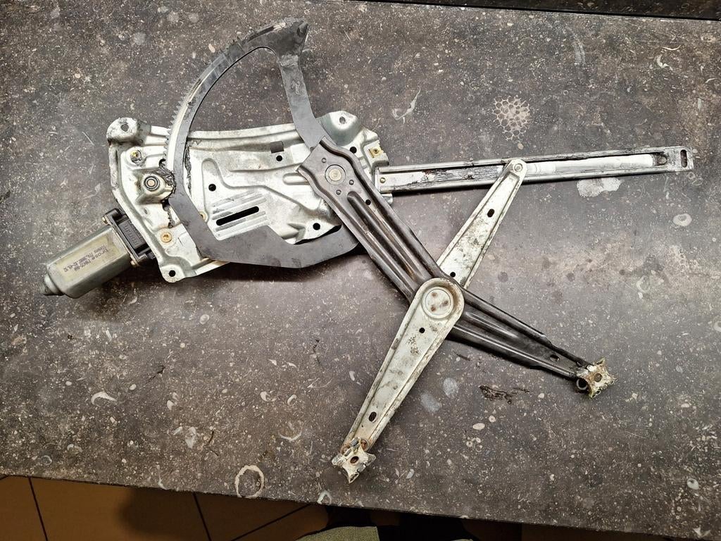 Lève-vitres électrique gauche BWM E36 Coupé, Ophalen of Verzenden, Gebruikt, BMW