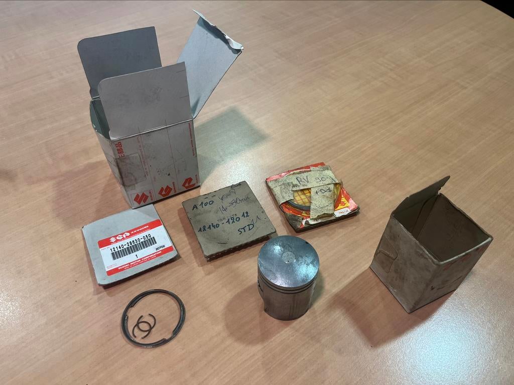 Piston Suzuki RV90 90 cc 50 mm, Motoren, Onderdelen | Suzuki, Ophalen of Verzenden
