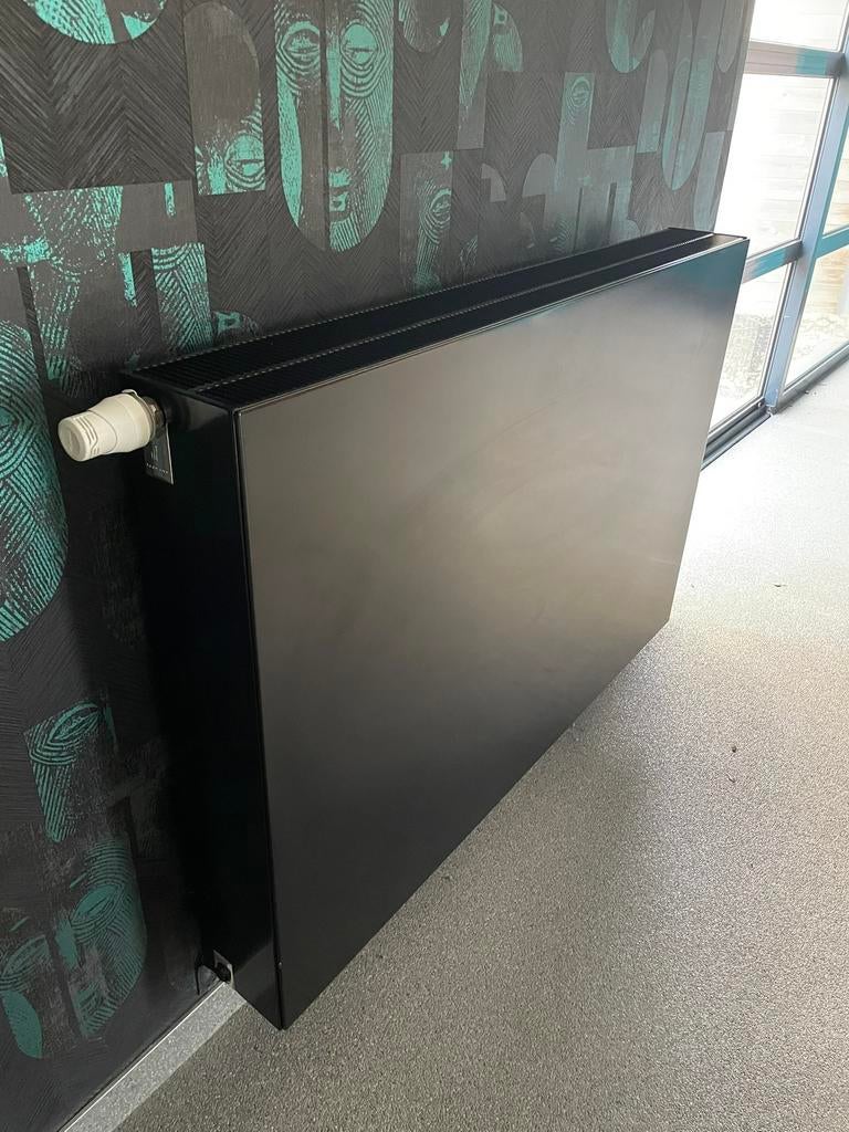 Grote Radiator Radson zwart, Ophalen, Zo goed als nieuw, Radiator