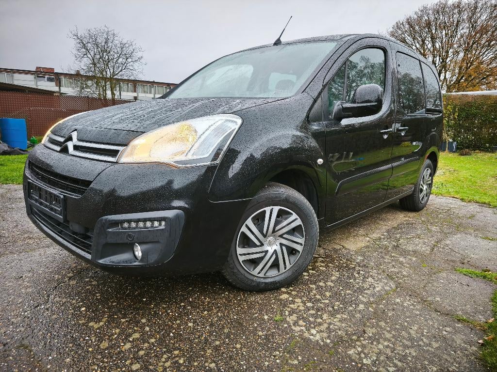 CITROËN BERLINGO MULTISPACE 5 PLACES ESSENCE, Autos, Citroën, Achat, Euro 6, Entreprise, Boîte manuelle
