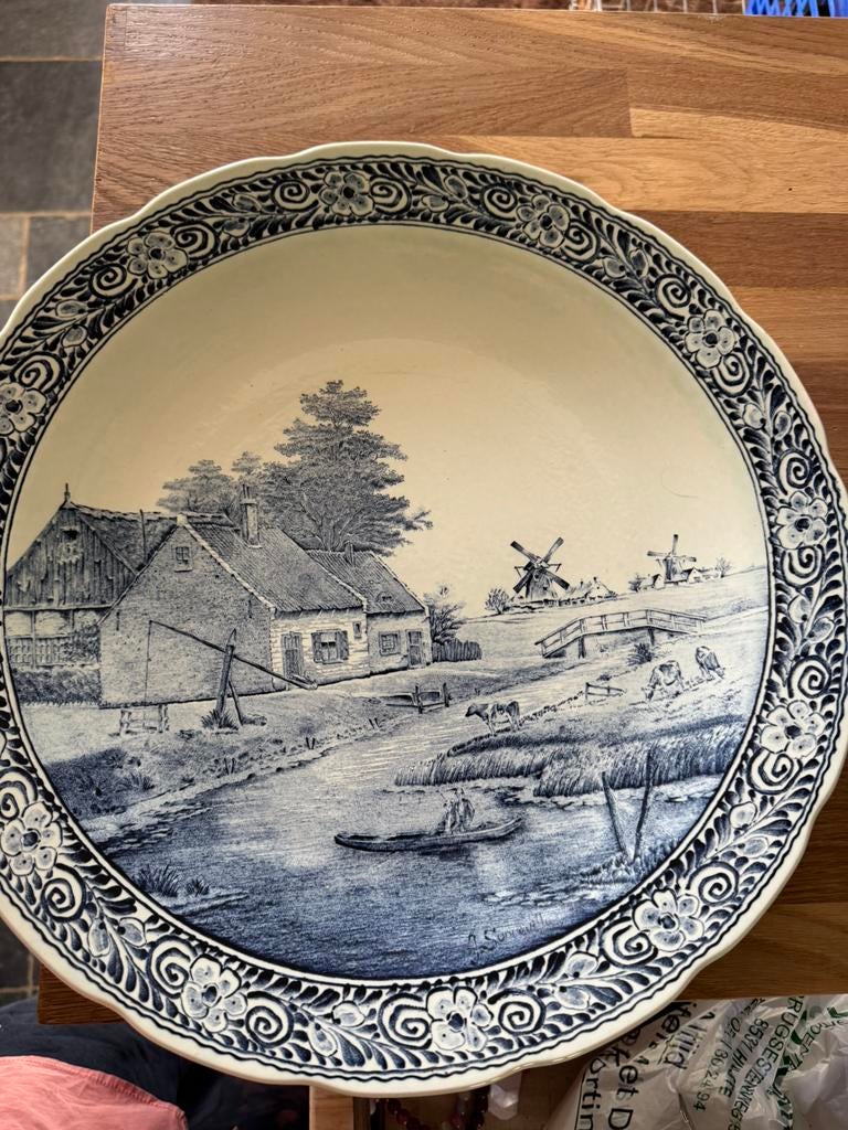 Delfts blauw  bord 40 cm bloempot, kannetjes, Antiek en Kunst, Ophalen