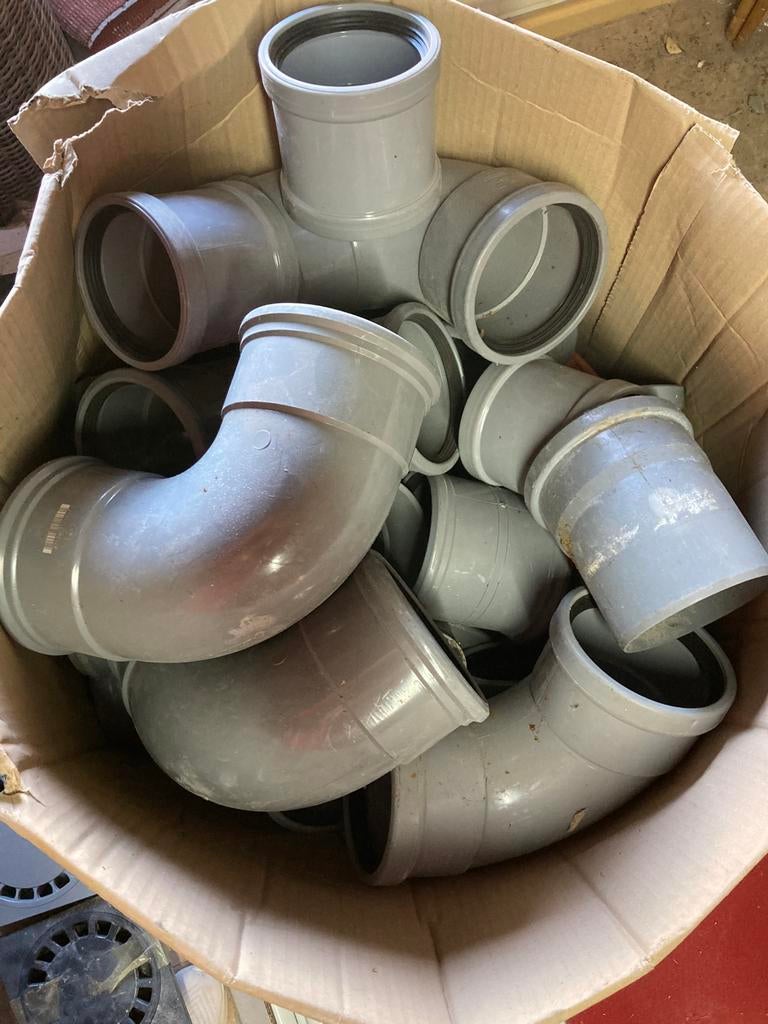 Pvc hulpstukken, Ophalen, Zo goed als nieuw, PVC