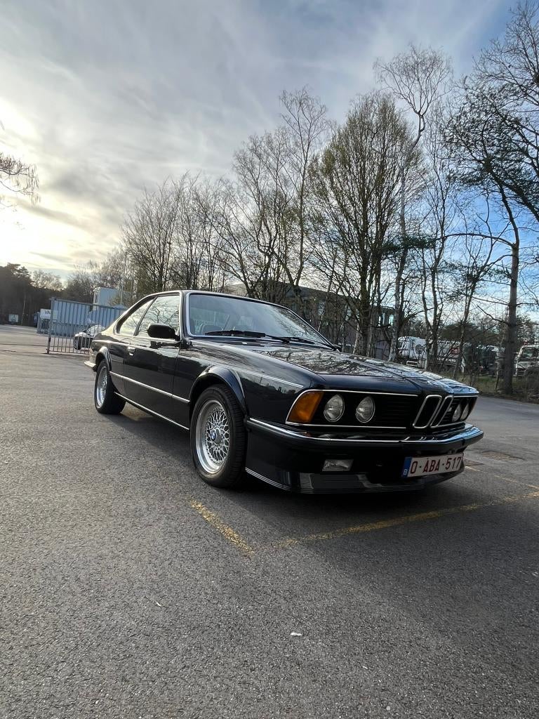 BMW E24 M635CSI, Autos, BMW, Entreprise, Achat, Série 6, Air conditionné, Essence, Coupé, 2 portes, Boîte manuelle, Noir, Beige