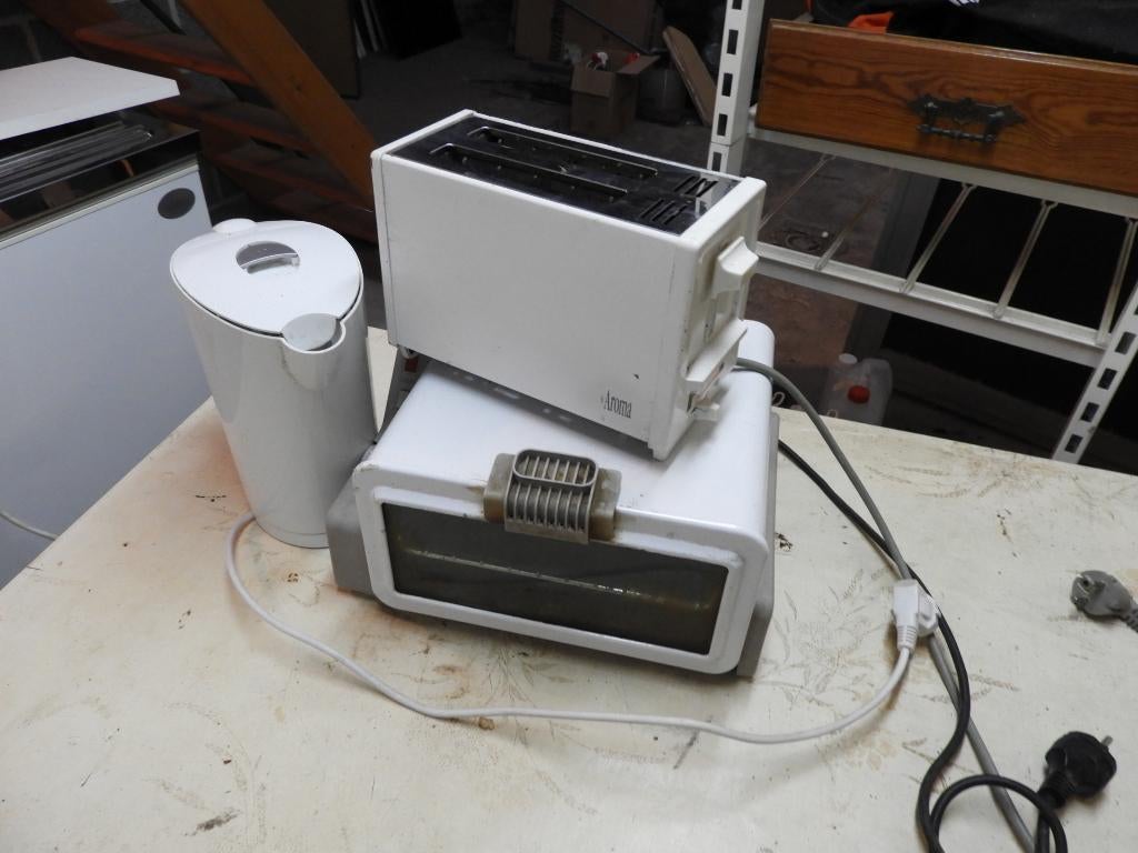 petit four -grille pain- bouilloire, Enlèvement, Utilisé, Four