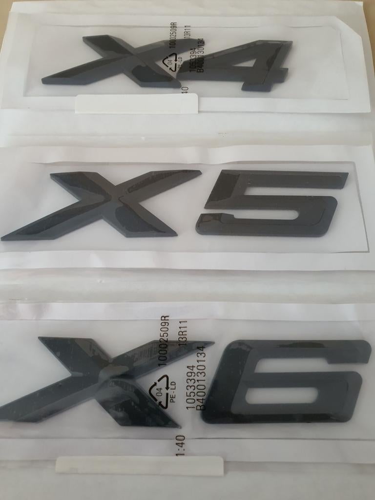 Bmw X4 X5 X6 koffer logo's in het blinkend zwart, Auto-onderdelen, Achterklep, Nieuw, Ophalen of Verzenden, Achter
