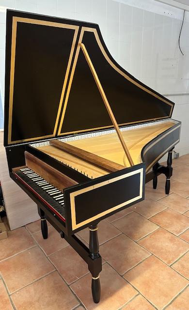 Vlaams klavecimbel naar Delin Sol/Mi 415/440Hz, Ophalen, Zo goed als nieuw