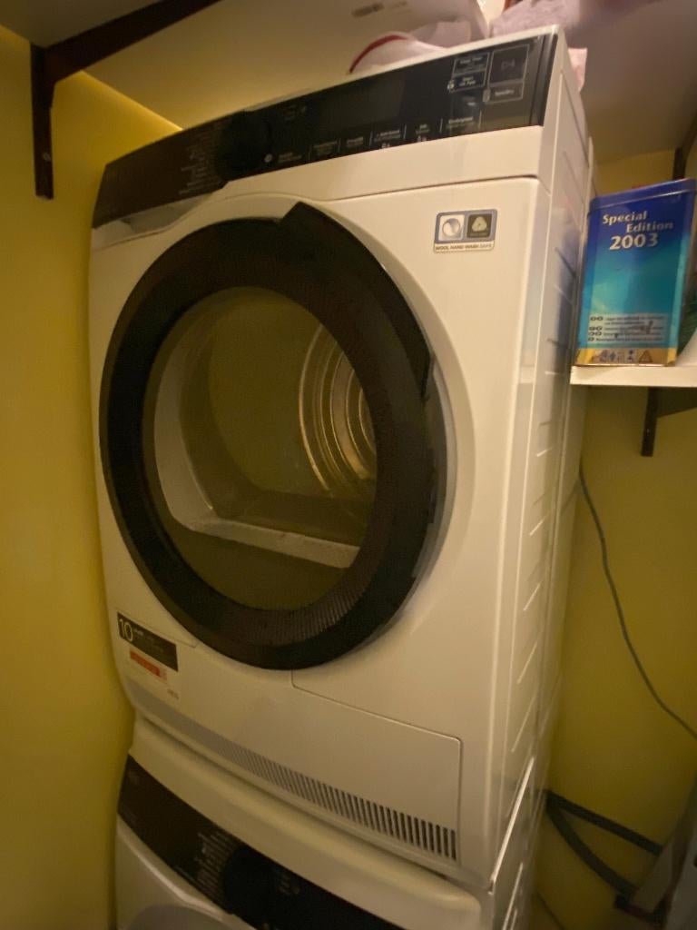 DROOGKAST AEG TR88AA64C, Ophalen, Anti-kreukfase, 8 tot 10 kg, Zo goed als nieuw