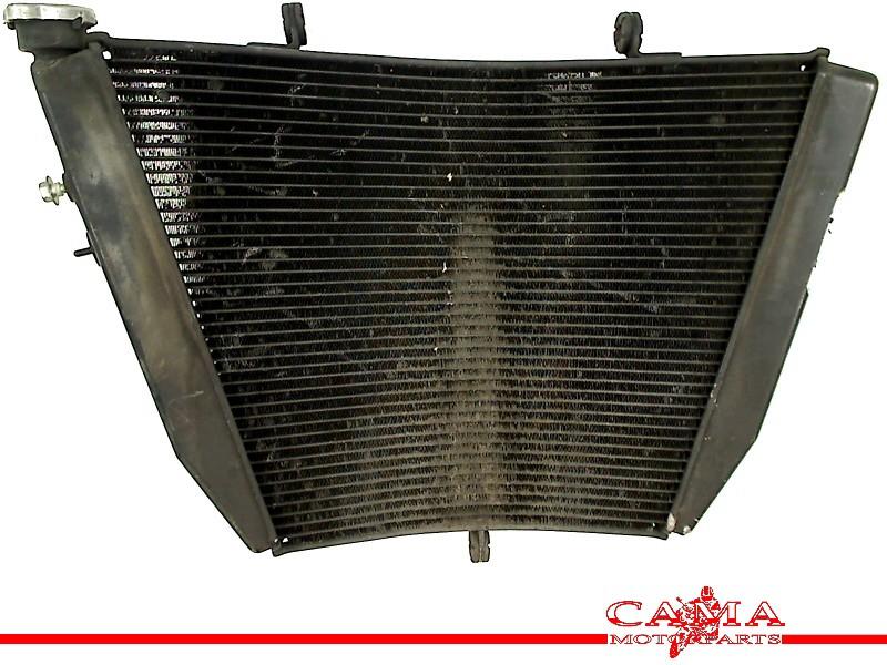 RADIATEUR EAU GSX R 750 2008-2010 (GSXR750 K8 / K9 / L0), Motos, Dhr. S. di Majo, Utilisé, Info@cama-motorparts.nl, P.J. Troelstraweg 8 8
3144 CX  MAASSLUIS, NL
