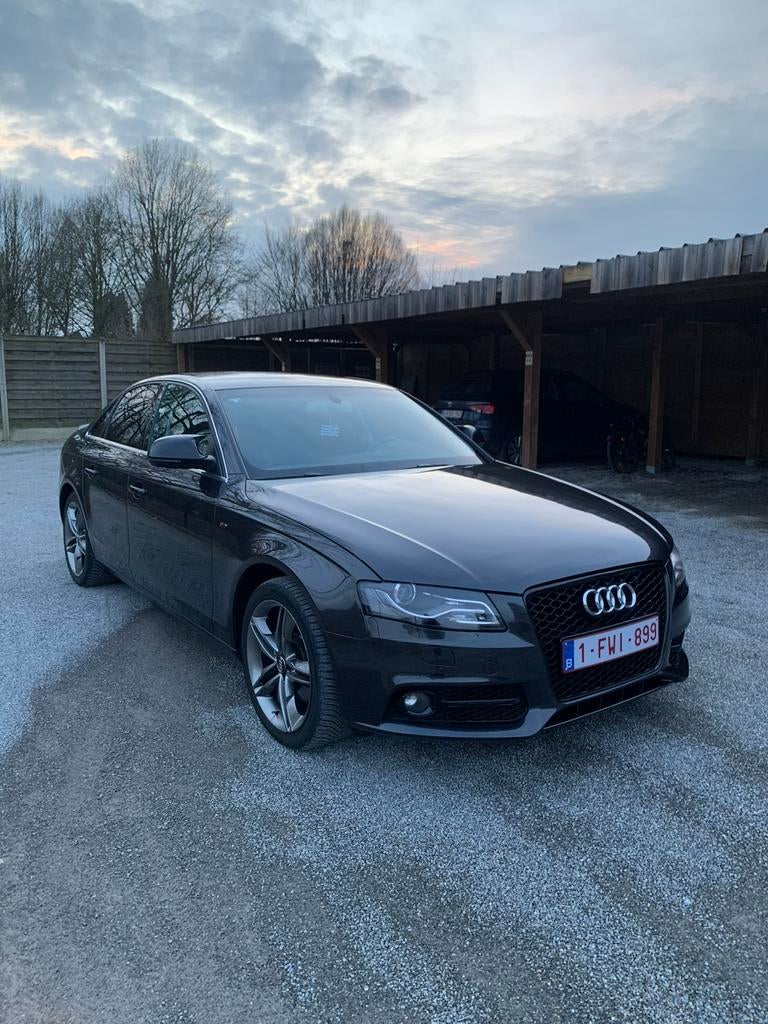 Audi A4, Voorwielaandrijving, Zwart, 4 cilinders, A4